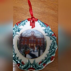 Longeberger Collector 1996 Ornament. Hometown Christmas.